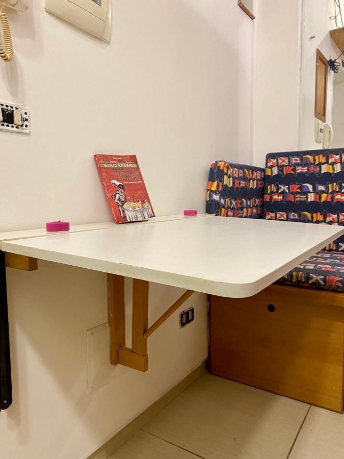 Boat Apartment Napoli Eksteriør billede